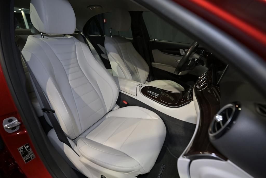 Mercedes-Benz E 300 2020