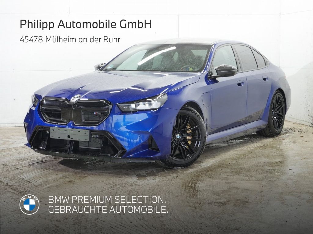 BMW M5 2024