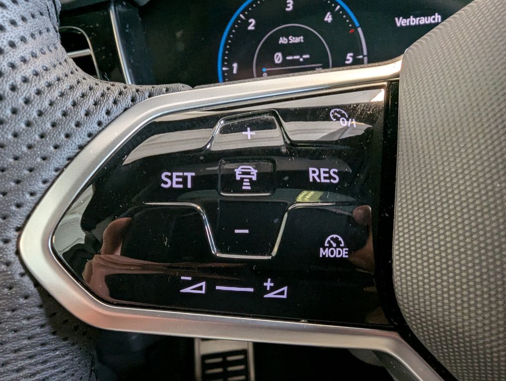 Volkswagen Touareg 2025