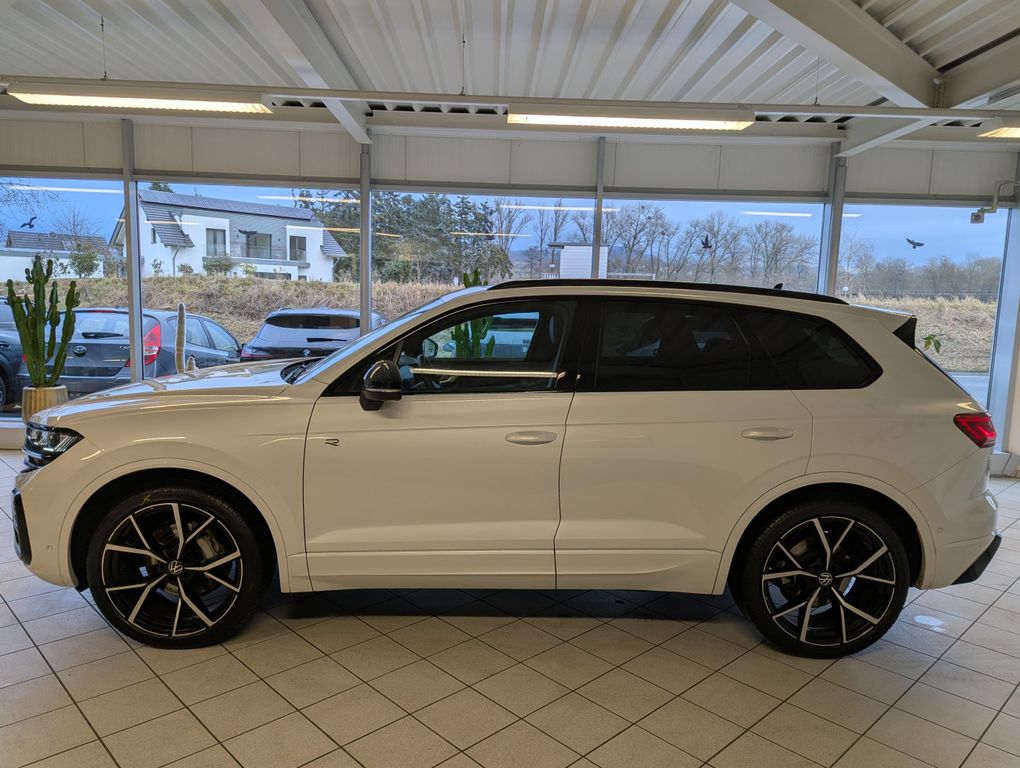 Volkswagen Touareg 2025