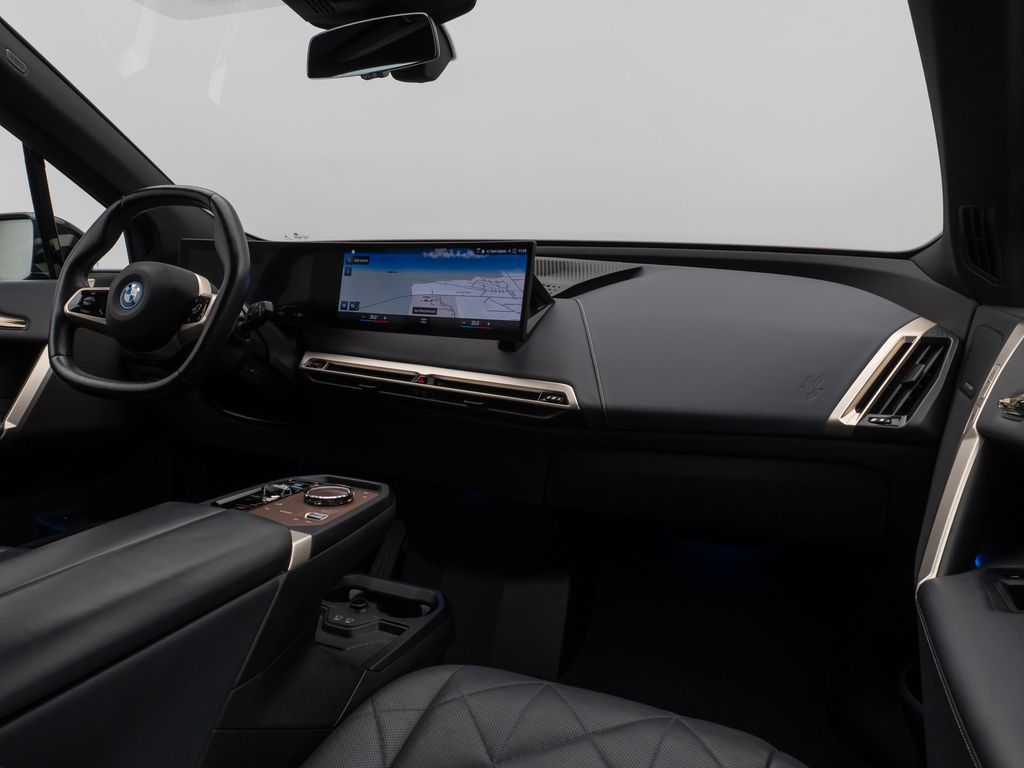 BMW iX 2022
