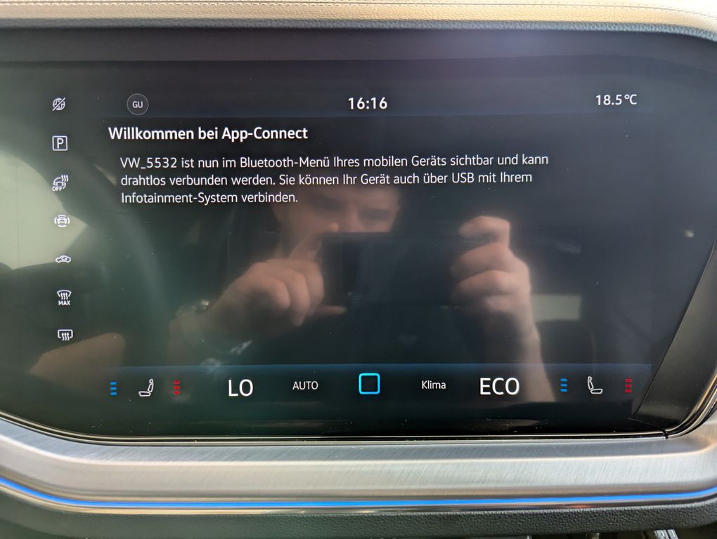 Volkswagen Touareg 2025