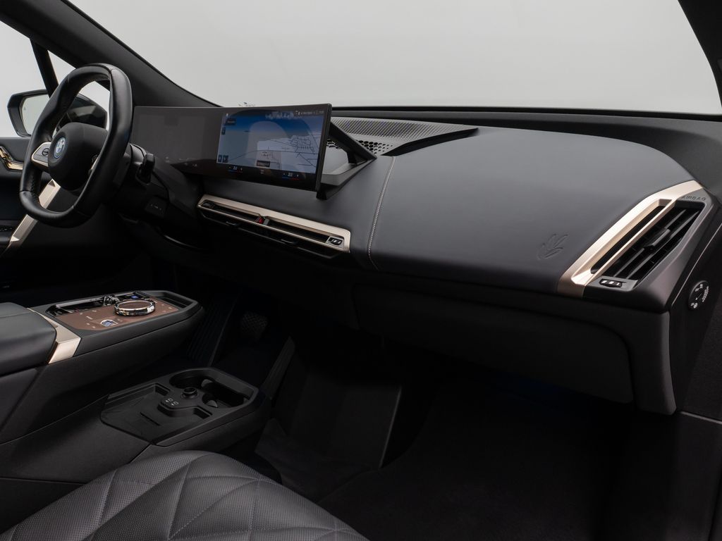 BMW iX 2022