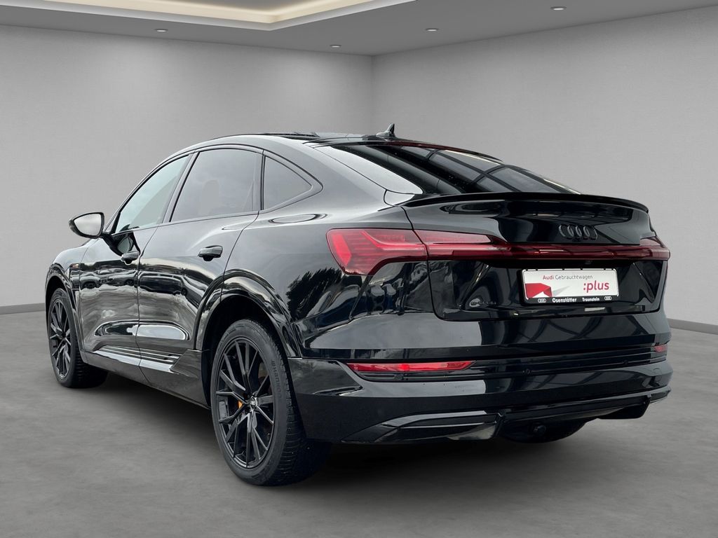 Audi e-tron 2022