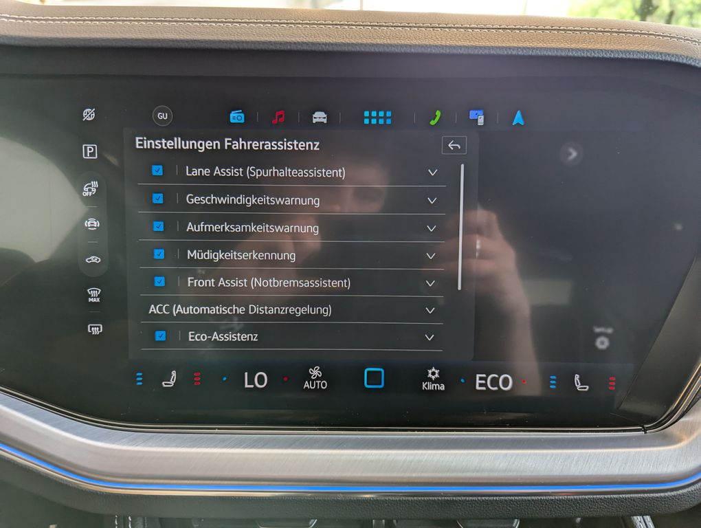 Volkswagen Touareg 2025