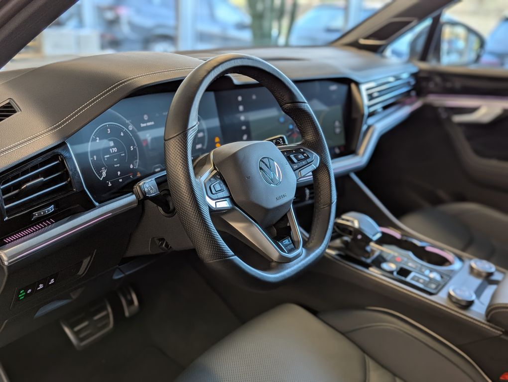 Volkswagen Touareg 2025