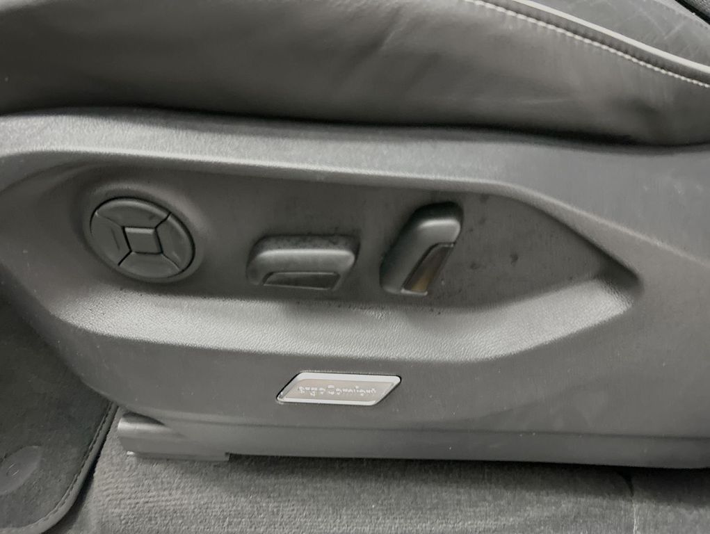 Volkswagen Touareg 2025