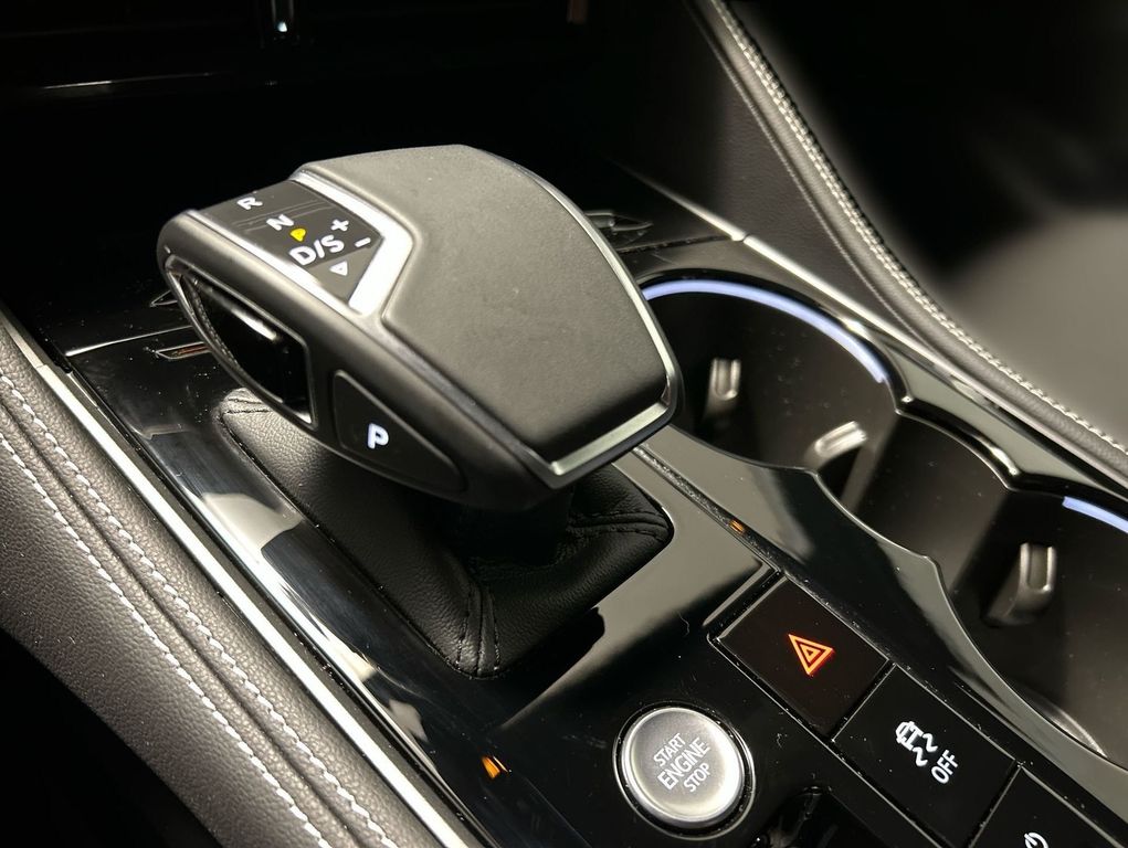 Volkswagen Touareg 2025