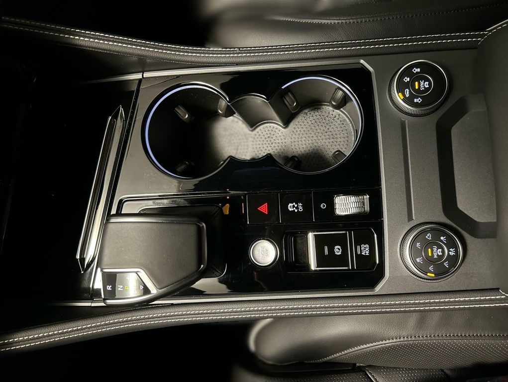 Volkswagen Touareg 2025