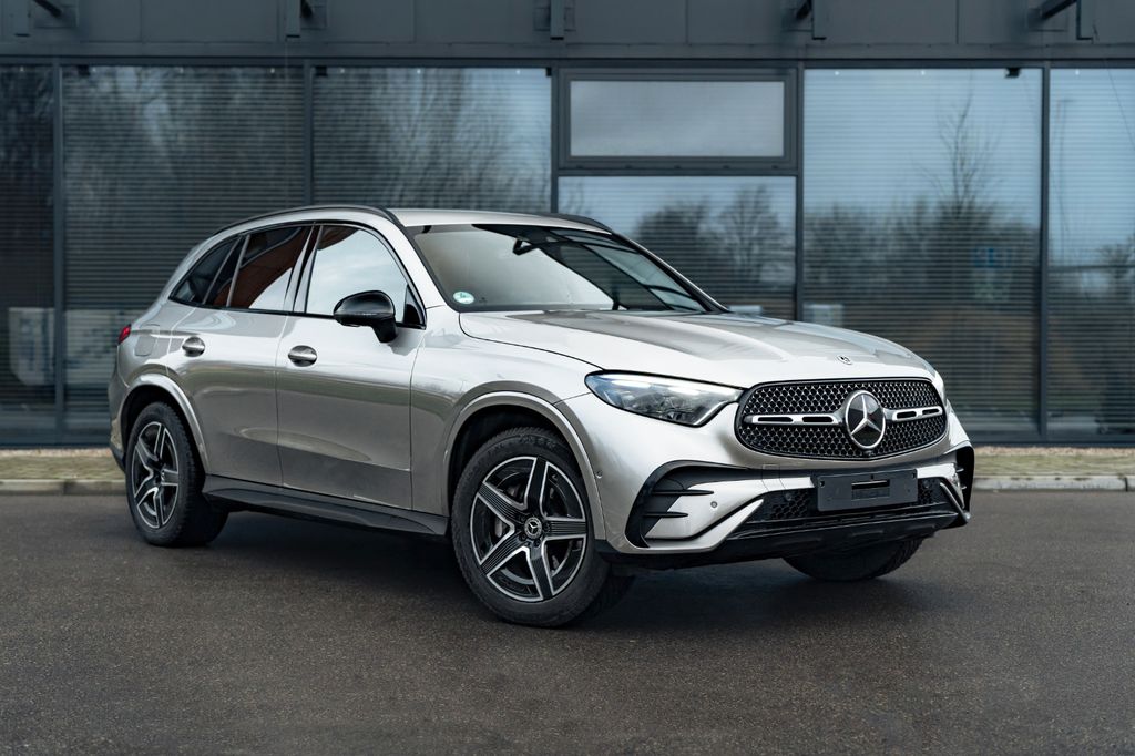 Mercedes-Benz GLC 300 2023
