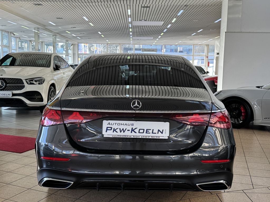 Mercedes-Benz E 220 2024