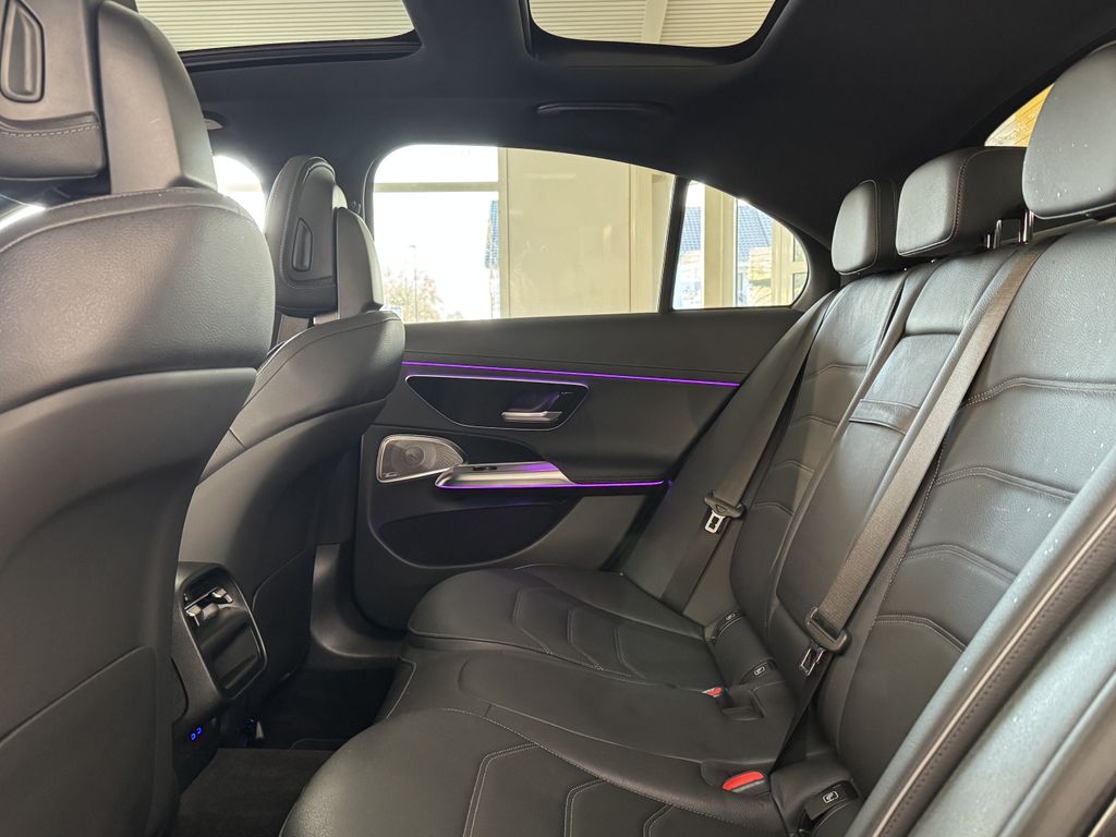 Mercedes-Benz E 220 2024