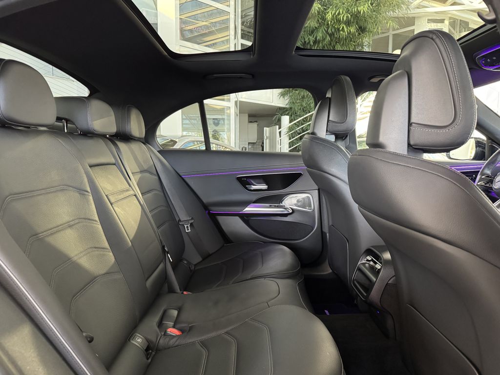 Mercedes-Benz E 220 2024