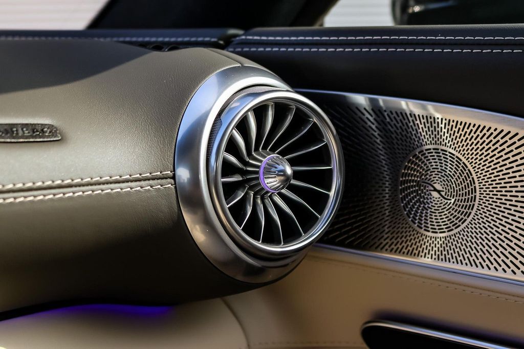 Mercedes-Benz SL 63 AMG 2025