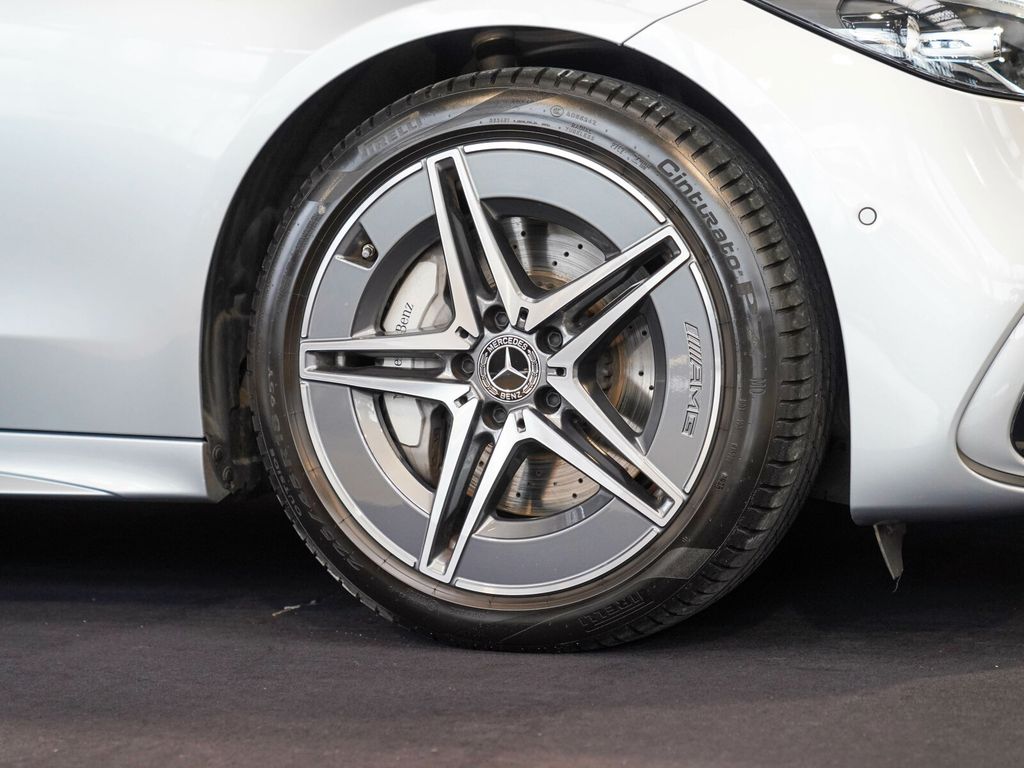 Mercedes-Benz C 220 2025