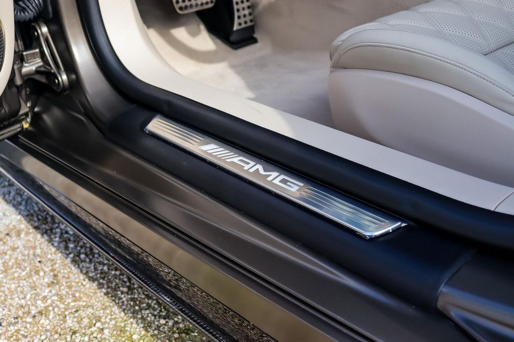 Mercedes-Benz SL 63 AMG 2025