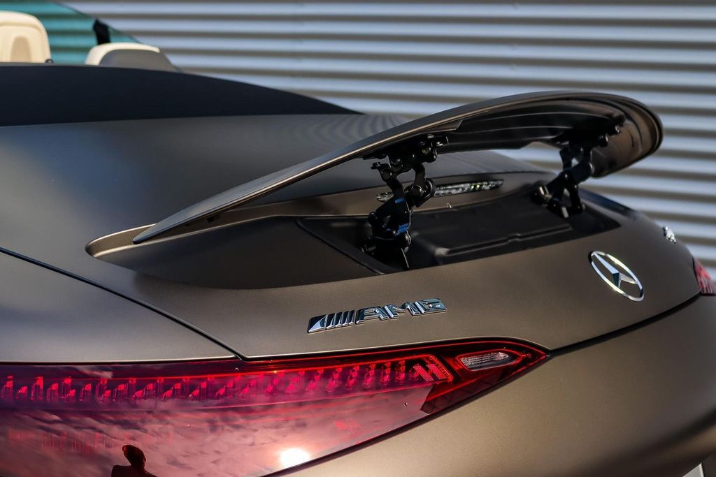 Mercedes-Benz SL 63 AMG 2025