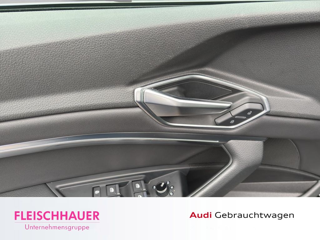Audi e-tron 2022