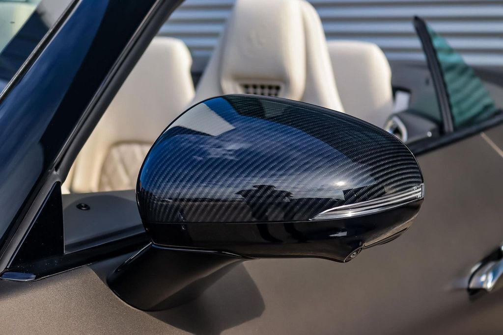 Mercedes-Benz SL 63 AMG 2025