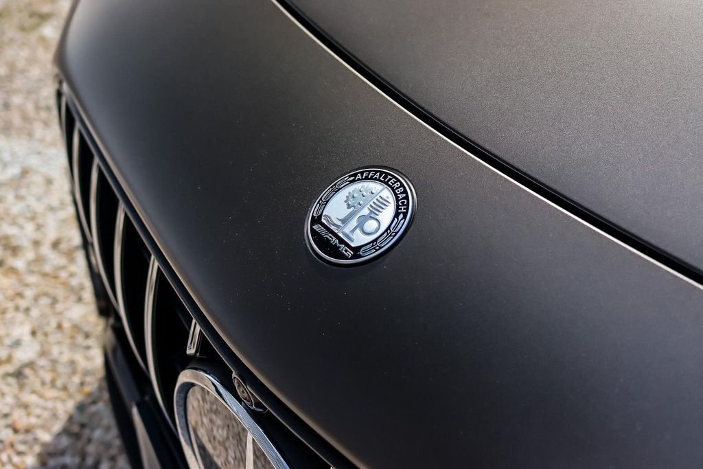 Mercedes-Benz SL 63 AMG 2025