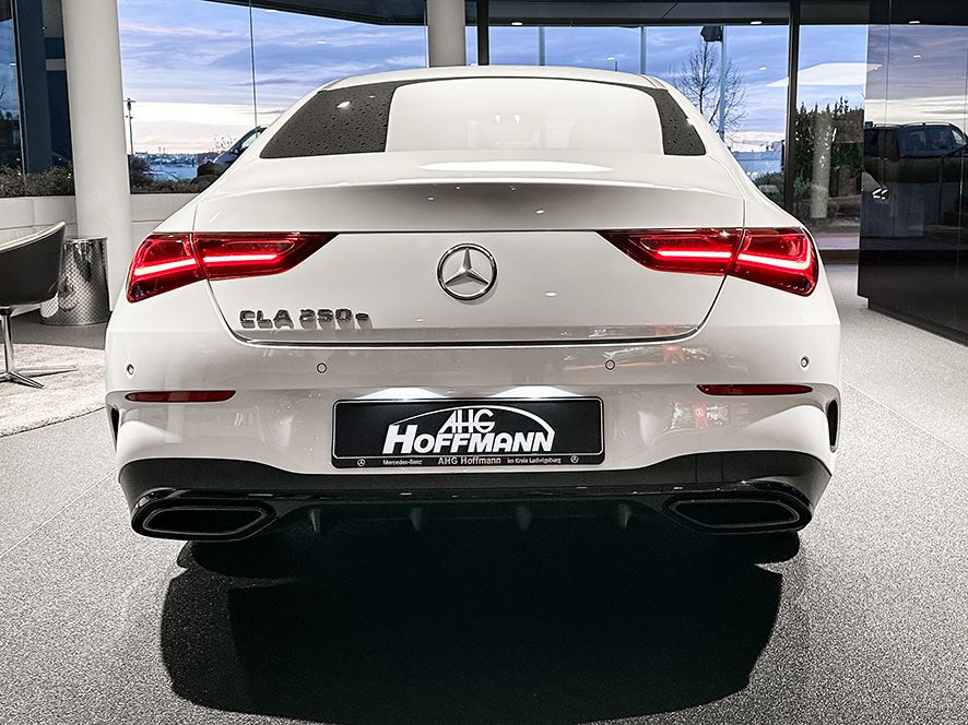 Mercedes-Benz CLA 250 2025
