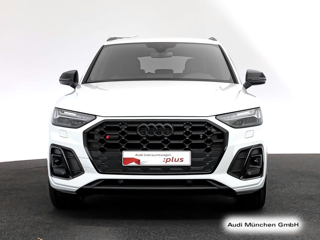 Audi SQ5 2022