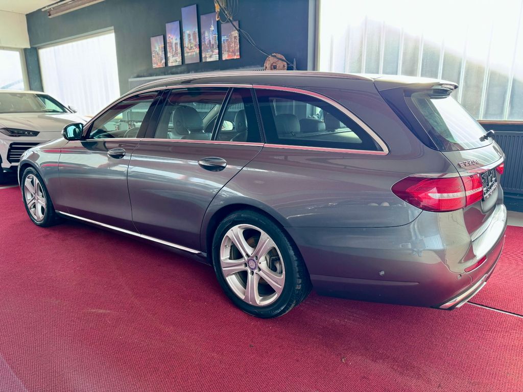 Mercedes-Benz E 220 2017