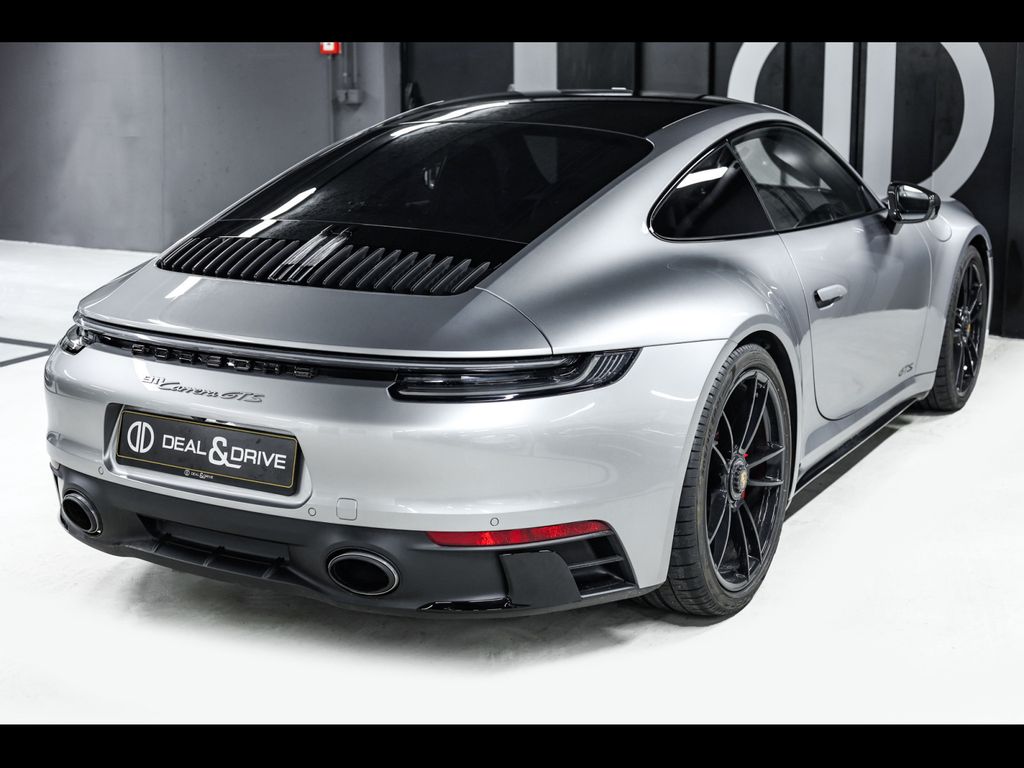 Porsche 992 2022