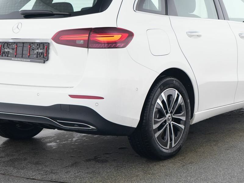 Mercedes-Benz B 250 2025