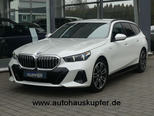 BMW 540 2025