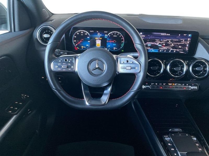 Mercedes-Benz GLA 250 2023