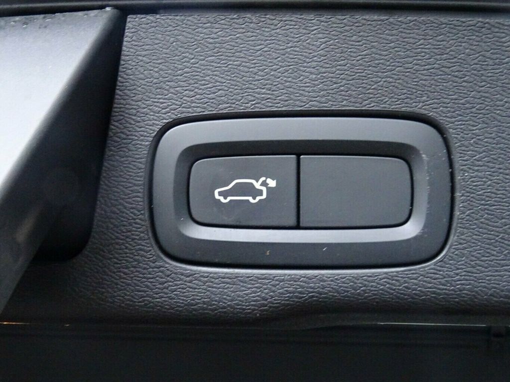 Volvo XC60 2020