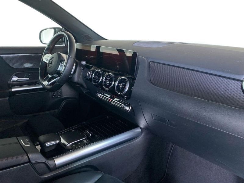 Mercedes-Benz GLA 250 2023