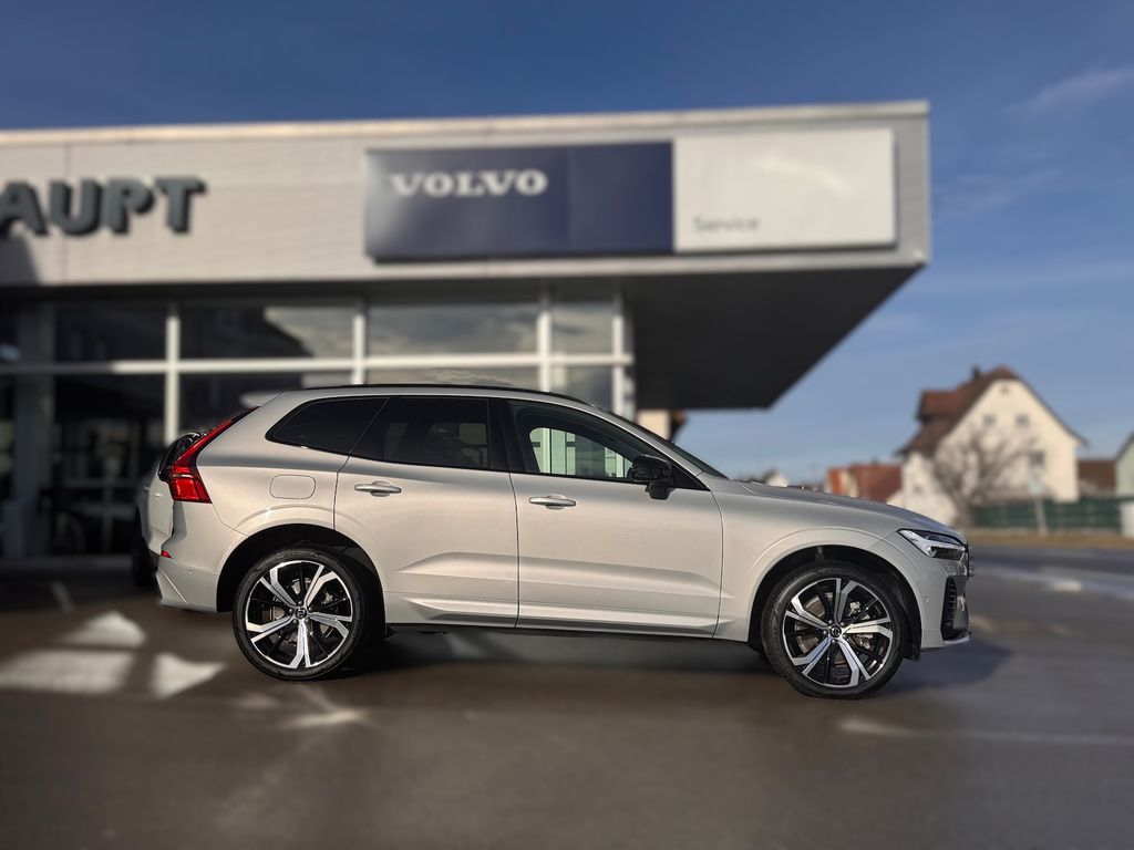 Volvo XC60 2025