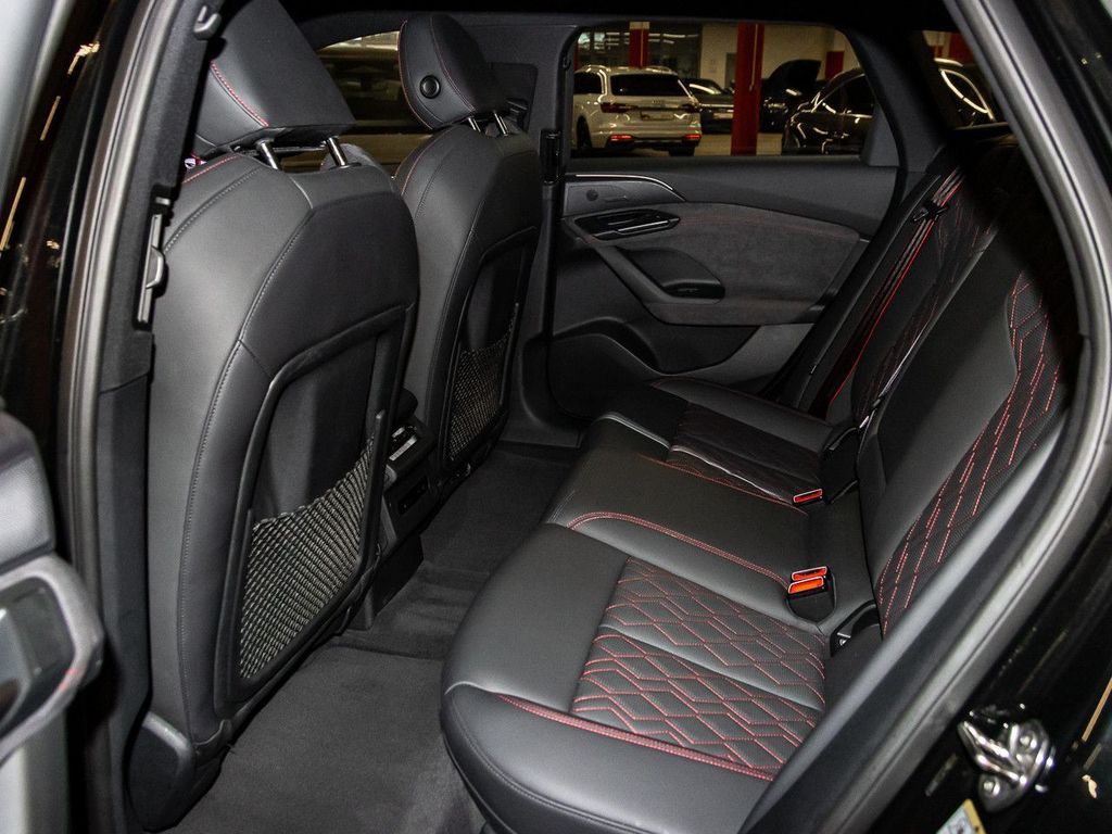 Audi A6 e-tron 2025