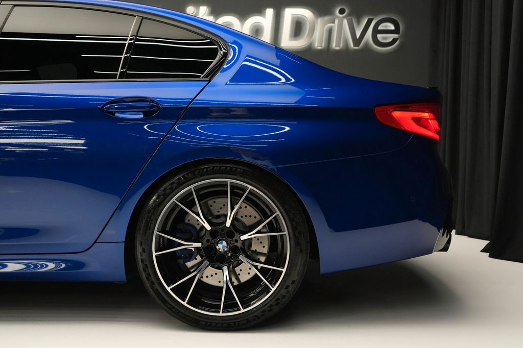 BMW M5 2019