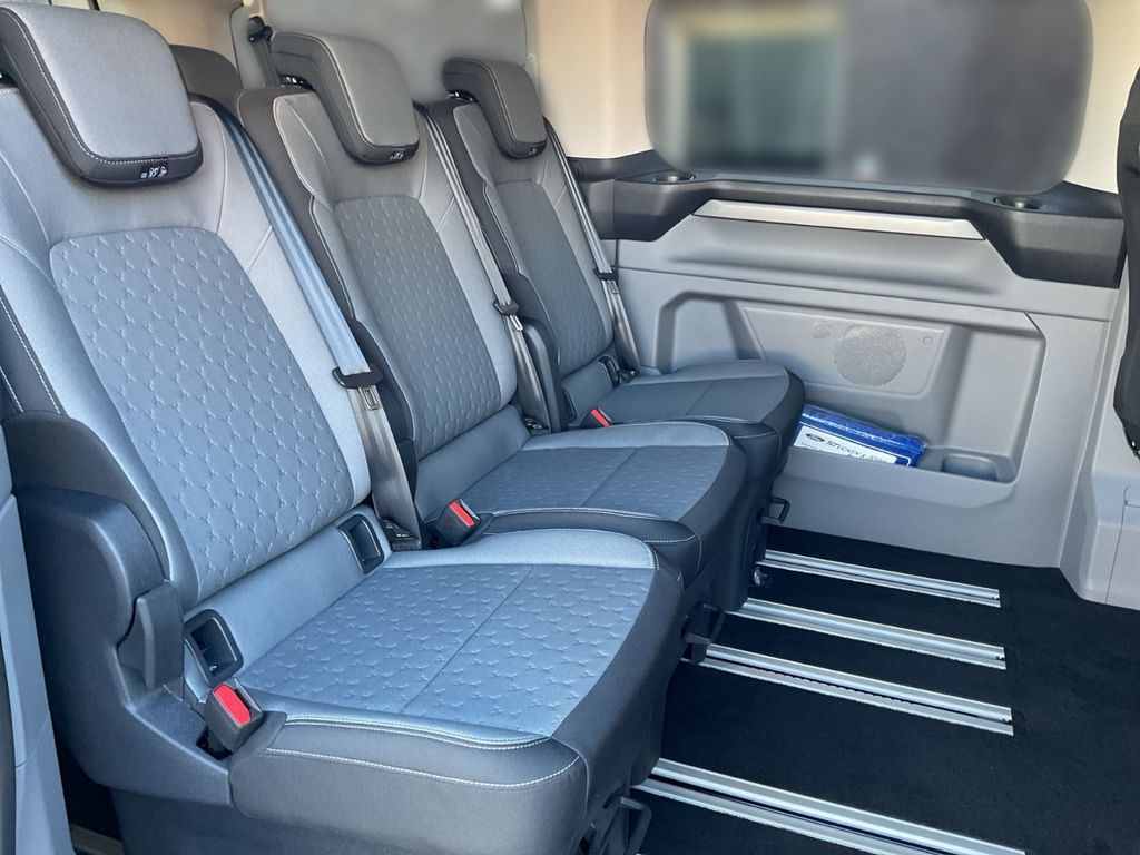 Ford Tourneo Custom 2024