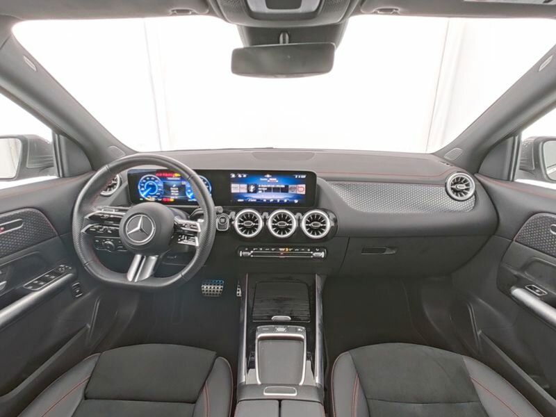 Mercedes-Benz EQA 2024