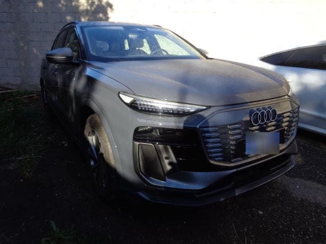 Audi Q6 e-tron 2024