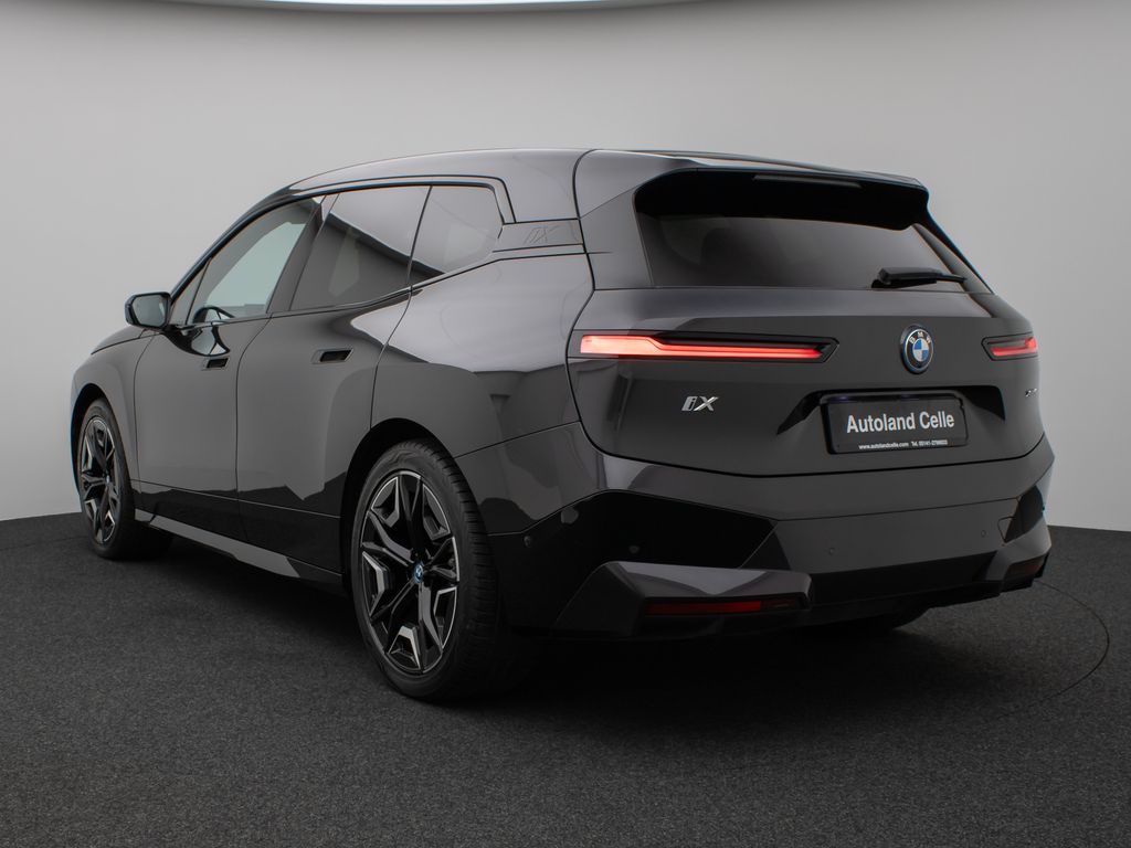 BMW iX 2022