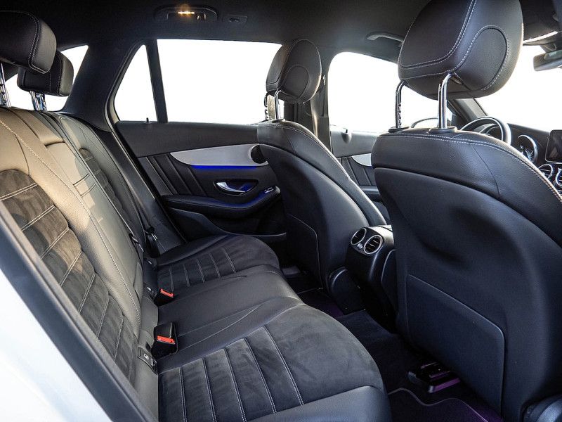 Mercedes-Benz GLC 300 2021