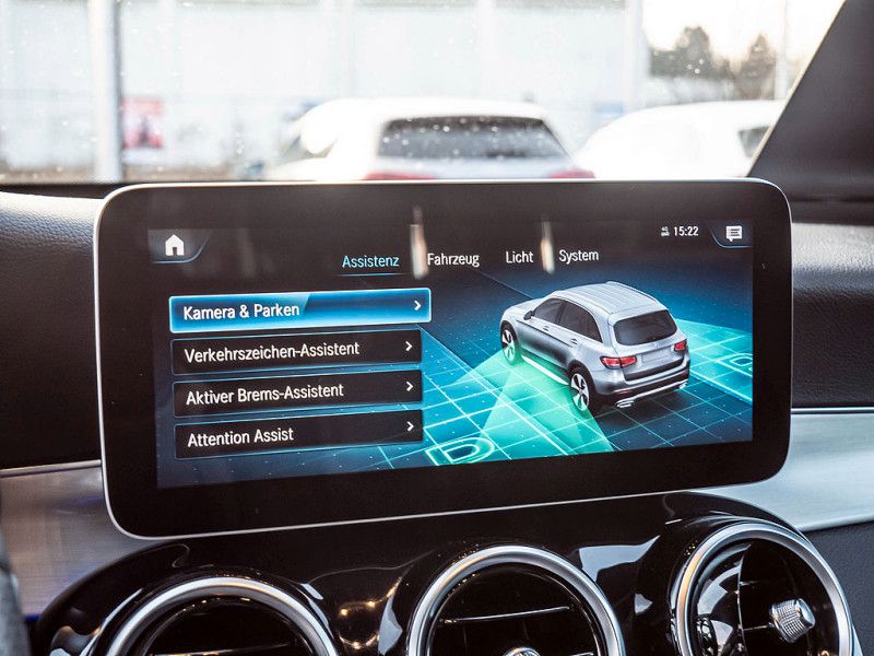 Mercedes-Benz GLC 300 2021