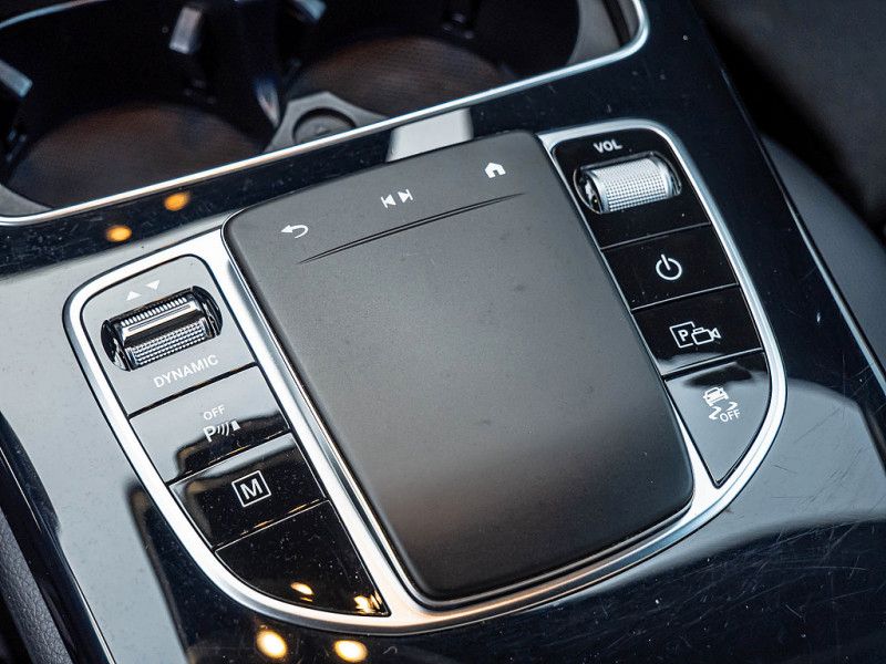 Mercedes-Benz GLC 300 2021