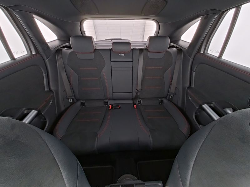 Mercedes-Benz EQA 2024