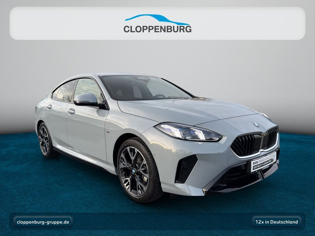 BMW 220 2025