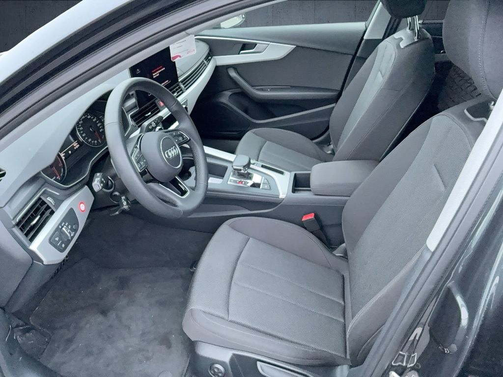 Audi A4 2024