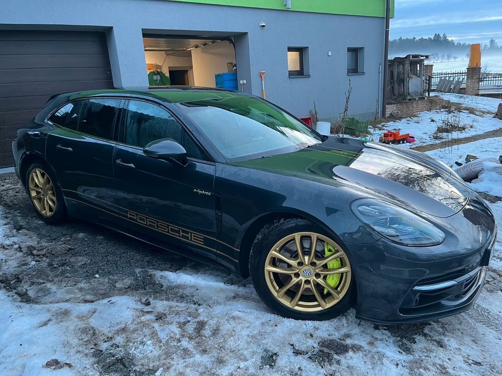 Porsche Panamera 2020