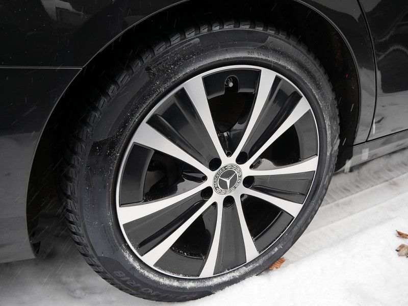 Mercedes-Benz E 300 2022