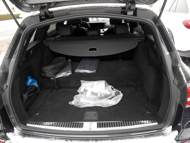 Mercedes-Benz E 300 2022