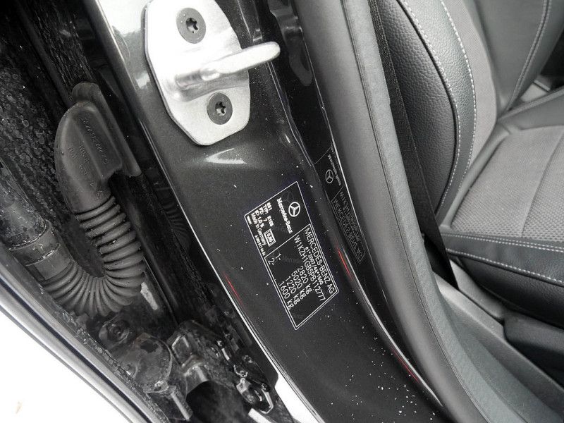 Mercedes-Benz E 300 2022